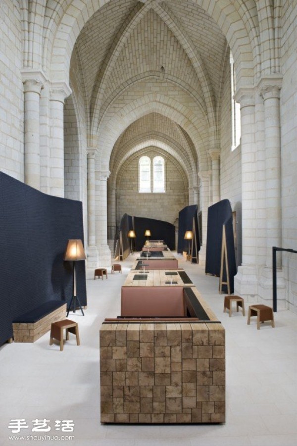 12޵ԺľƵFONTEVRAUD ABBEY